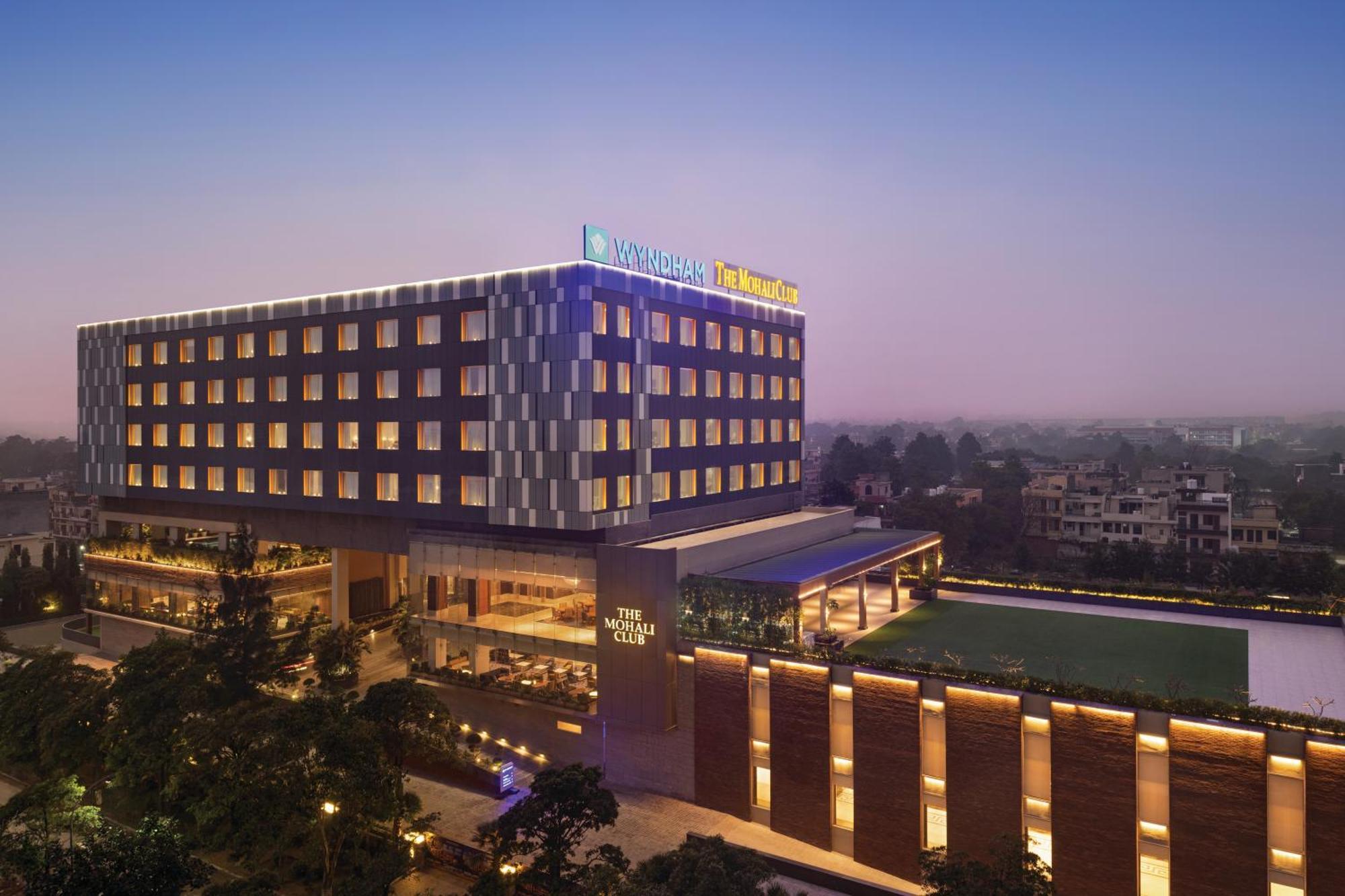 Wyndham Chandigarh Mohali Exterior foto